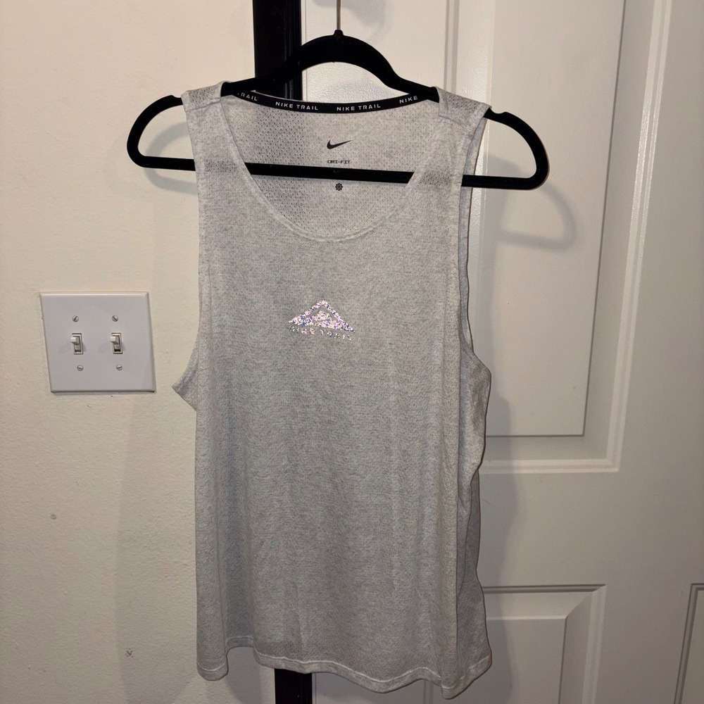 Nike Trail Dri-FIT Running Tank Top women's Grey Mesh Reflective Singlet